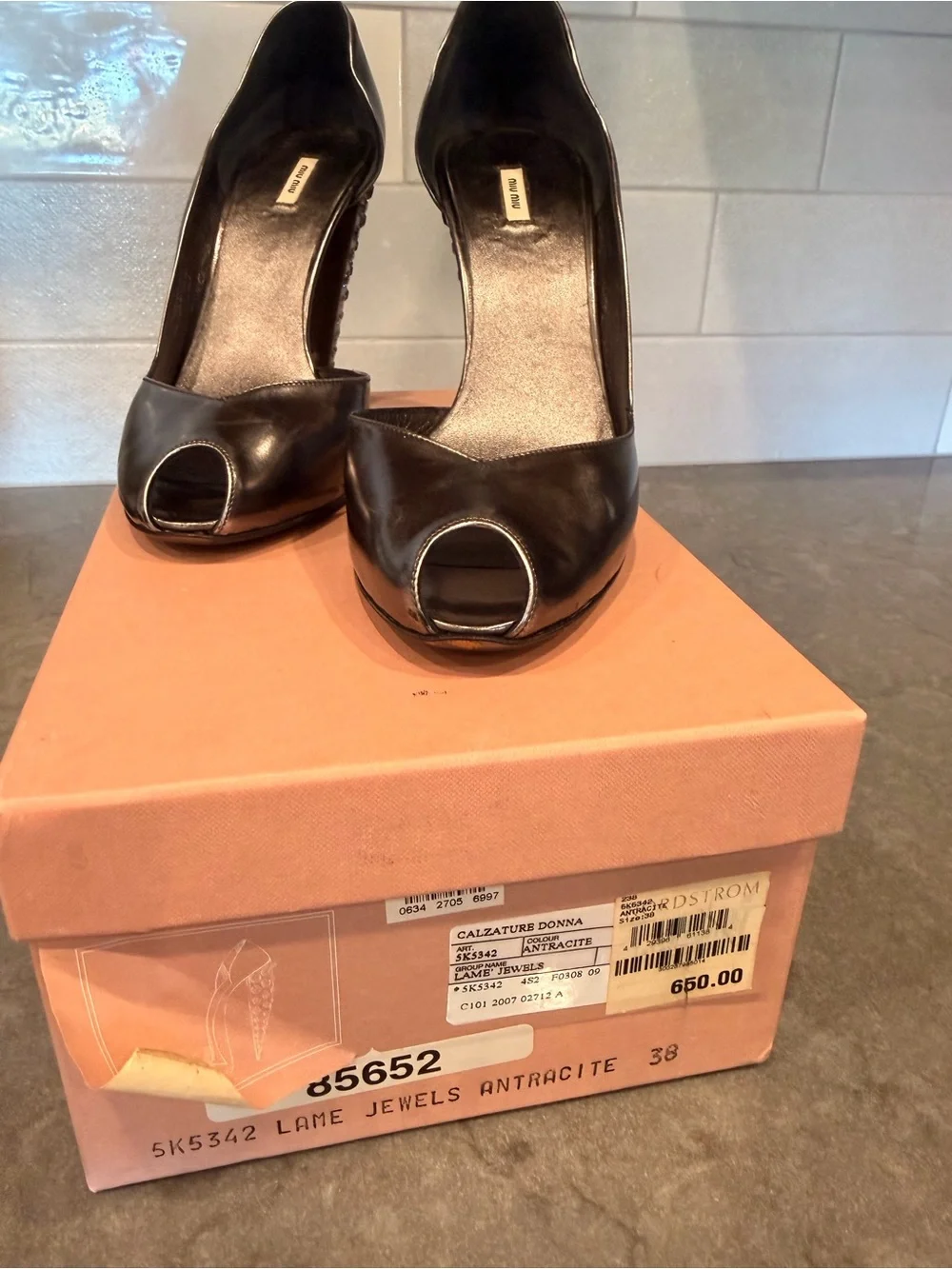 Miu Miu elegant miu